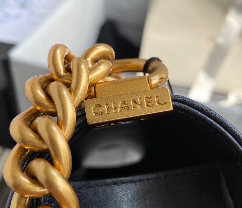aura-bags - Chanel Bags - 7428
