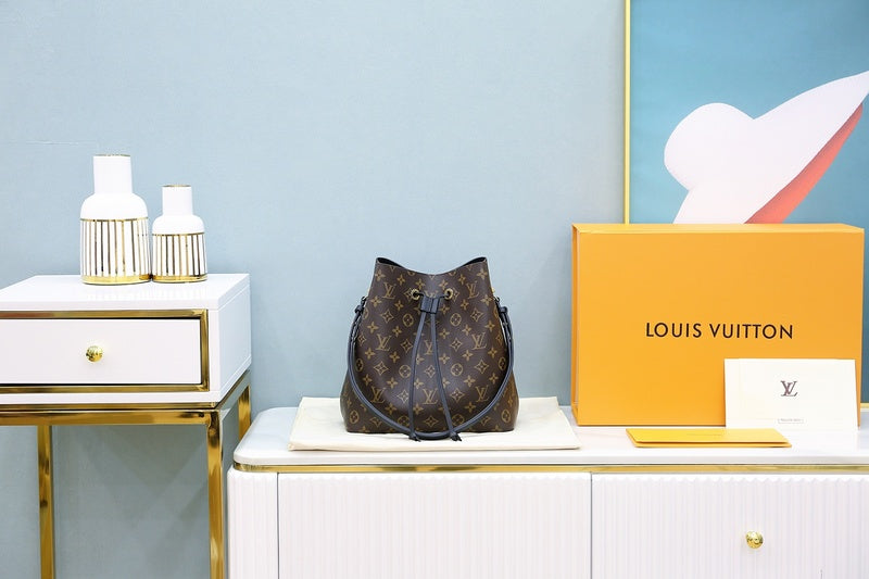 Louis Vuitton Luxury Bags 2689