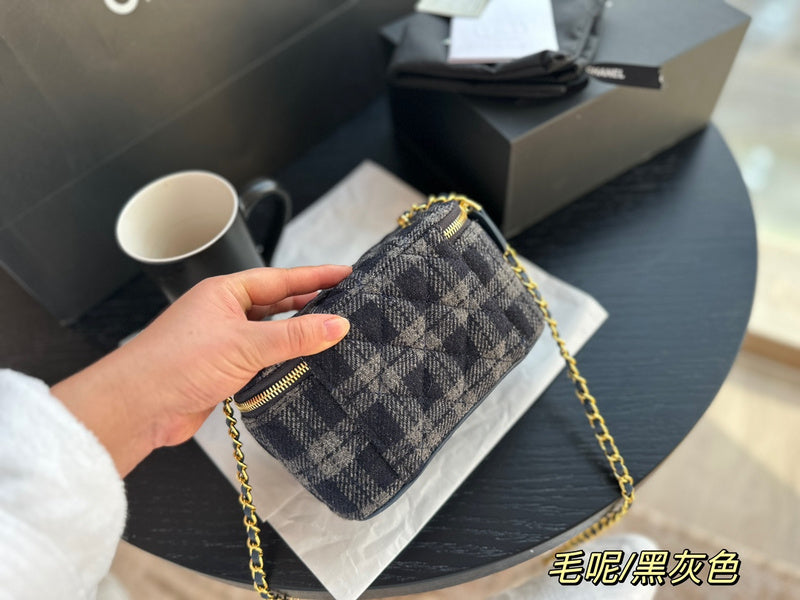 aura-bags - Chanel Bags - 7129
