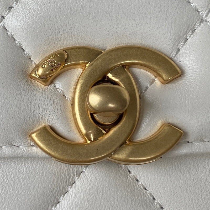 aura-bags - Chanel Bags - 7618