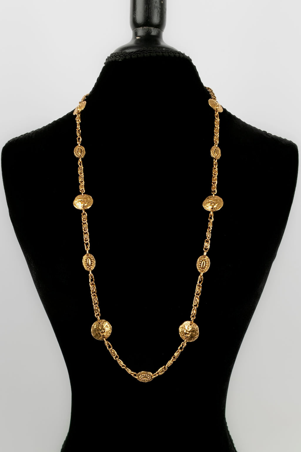 Sautoir/Collier dor�� Chanel