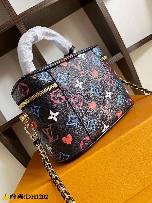 Louis Vuitton Luxury Bags 2676