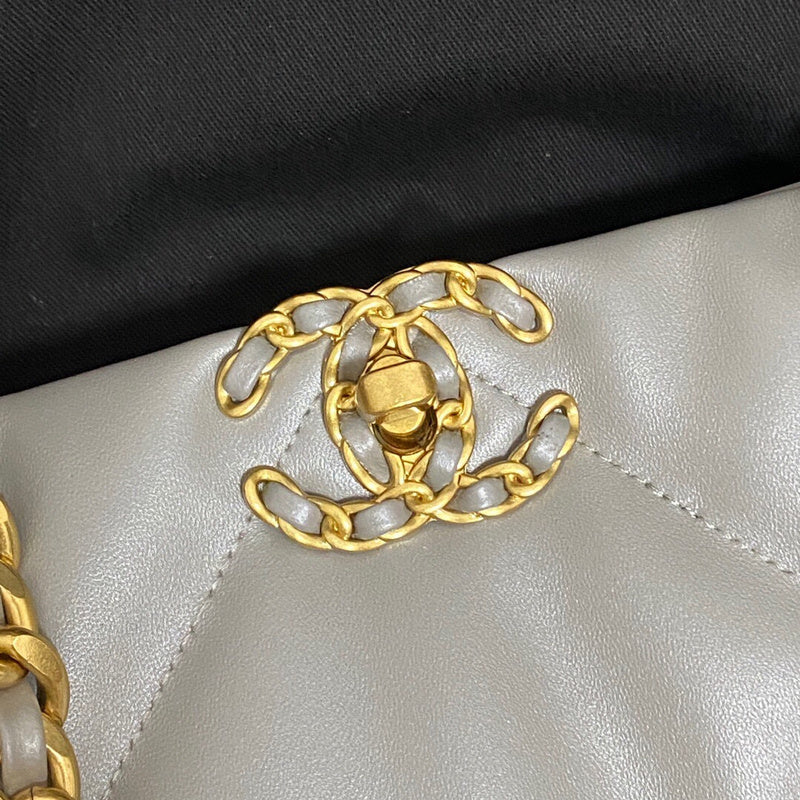 aura-bags - Chanel Bags - 2780