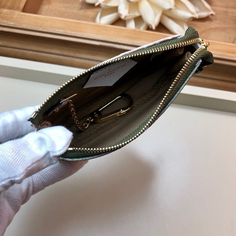 Louis Vuitton Luxury Bags 2030