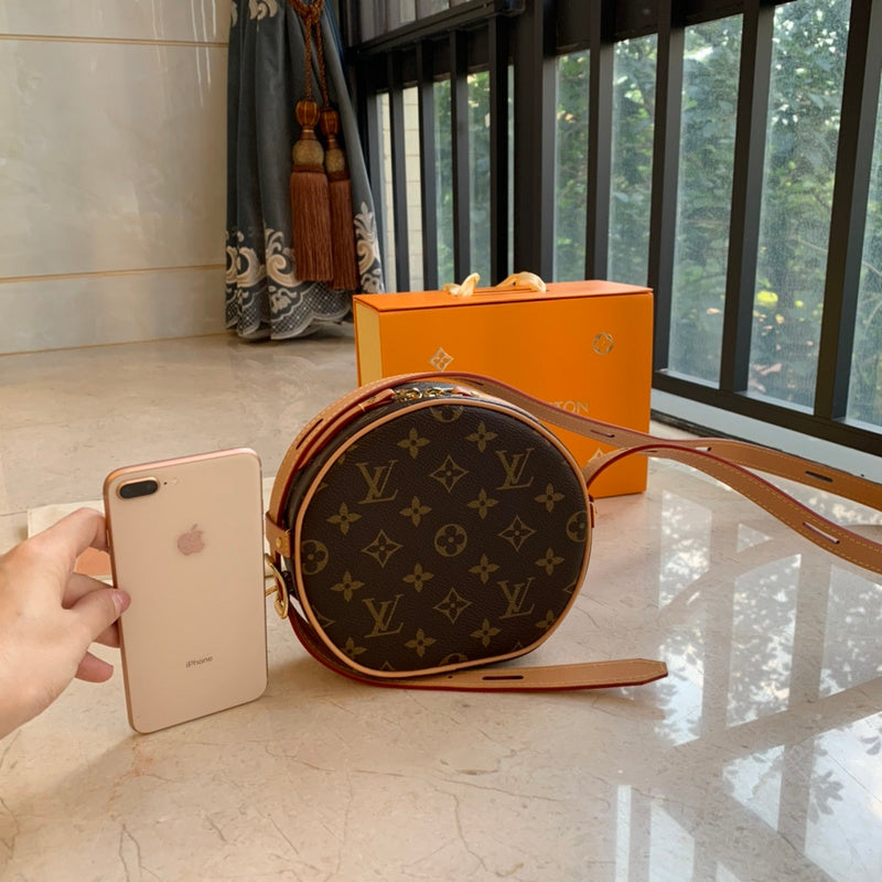 Louis Vuitton Luxury Bags 2597