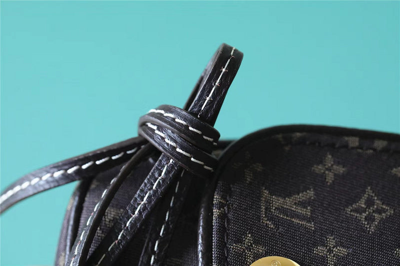 Luxury - Louis Vuitton Bags - 097