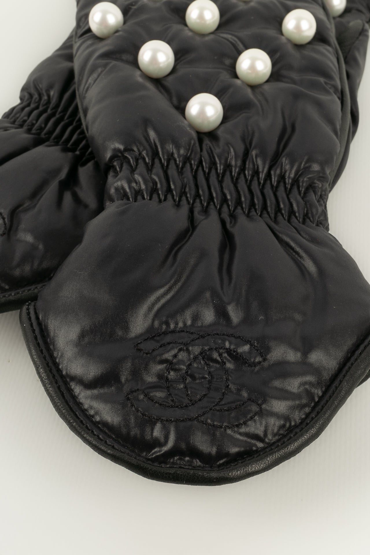 Gants Chanel
