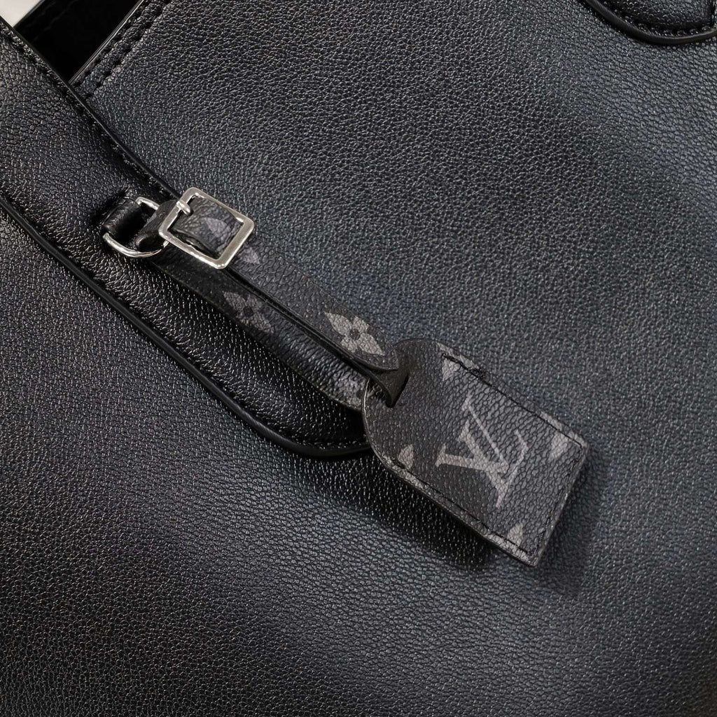 Luxury Bags Louis Vuitton  803