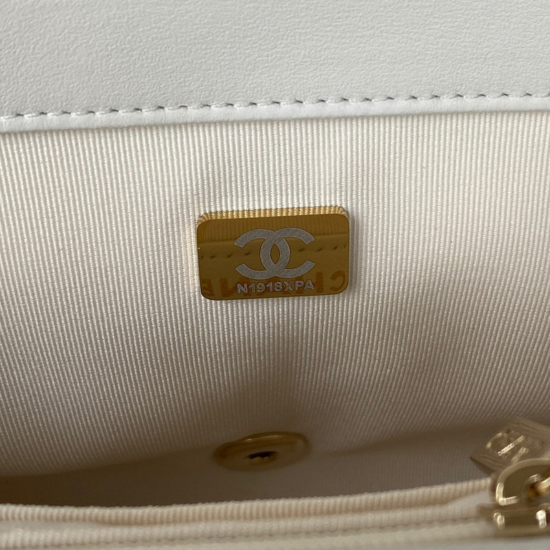 aura-bags - Chanel Bags - 7597
