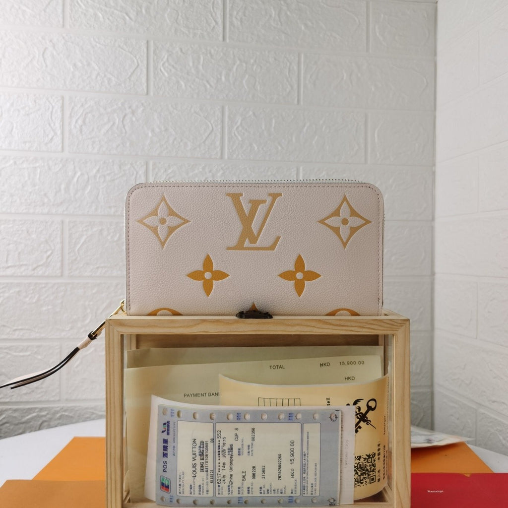 Designer Wallet louis vuitton 107