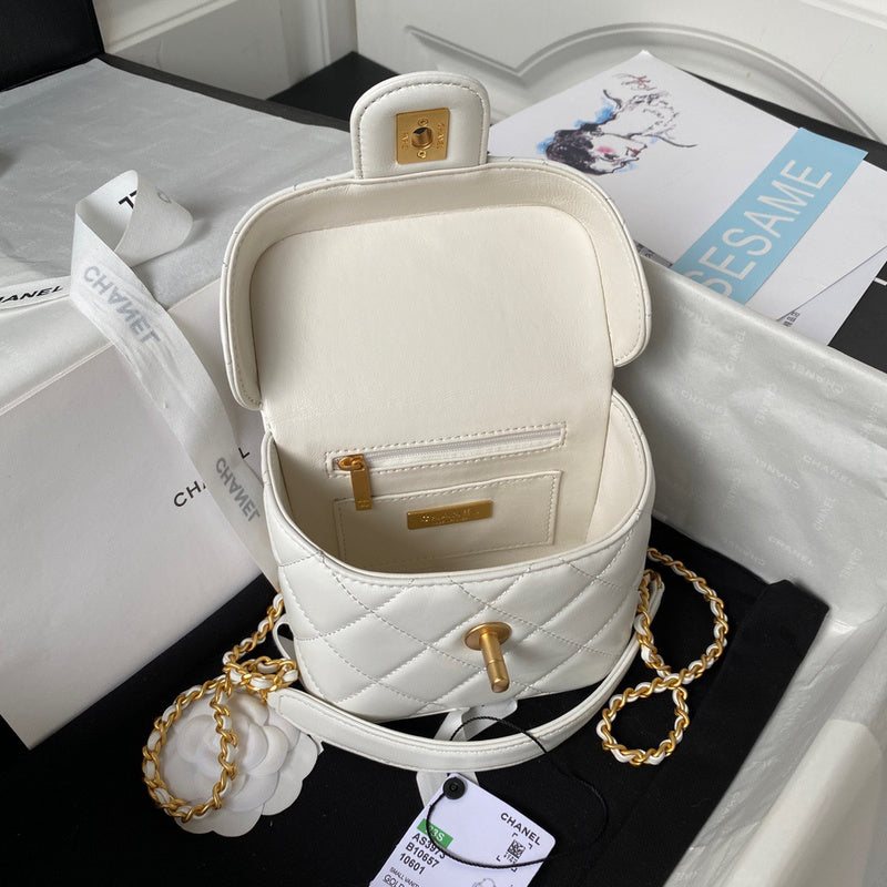 aura-bags - Chanel Bags - 7548