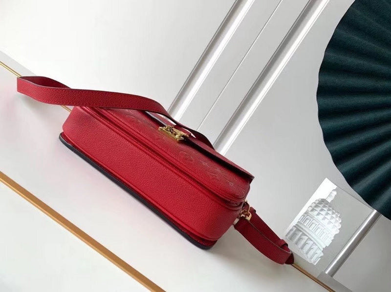 Louis Vuitton Luxury Bags 2635
