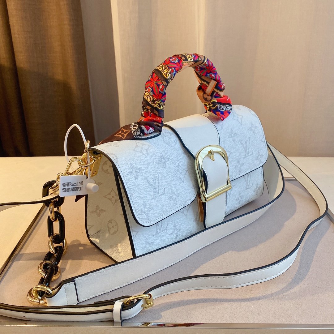 Designer Handbags louis vuitton 090