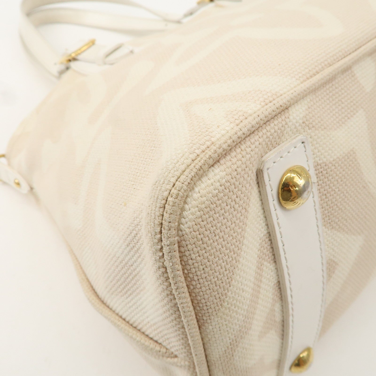 Louis Vuitton Cruise Line Tishenne PM Tote Bag M95674