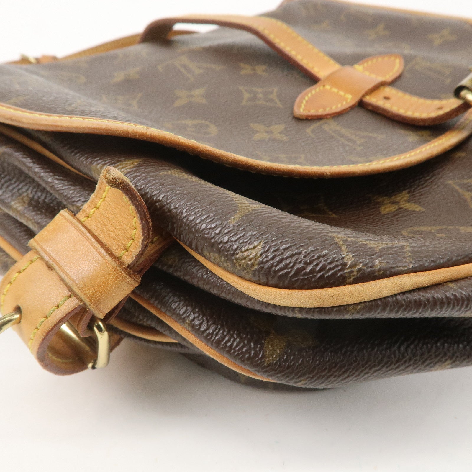 Louis Vuitton Monogram Saumur 30 Shoulder Bag Brown M42256