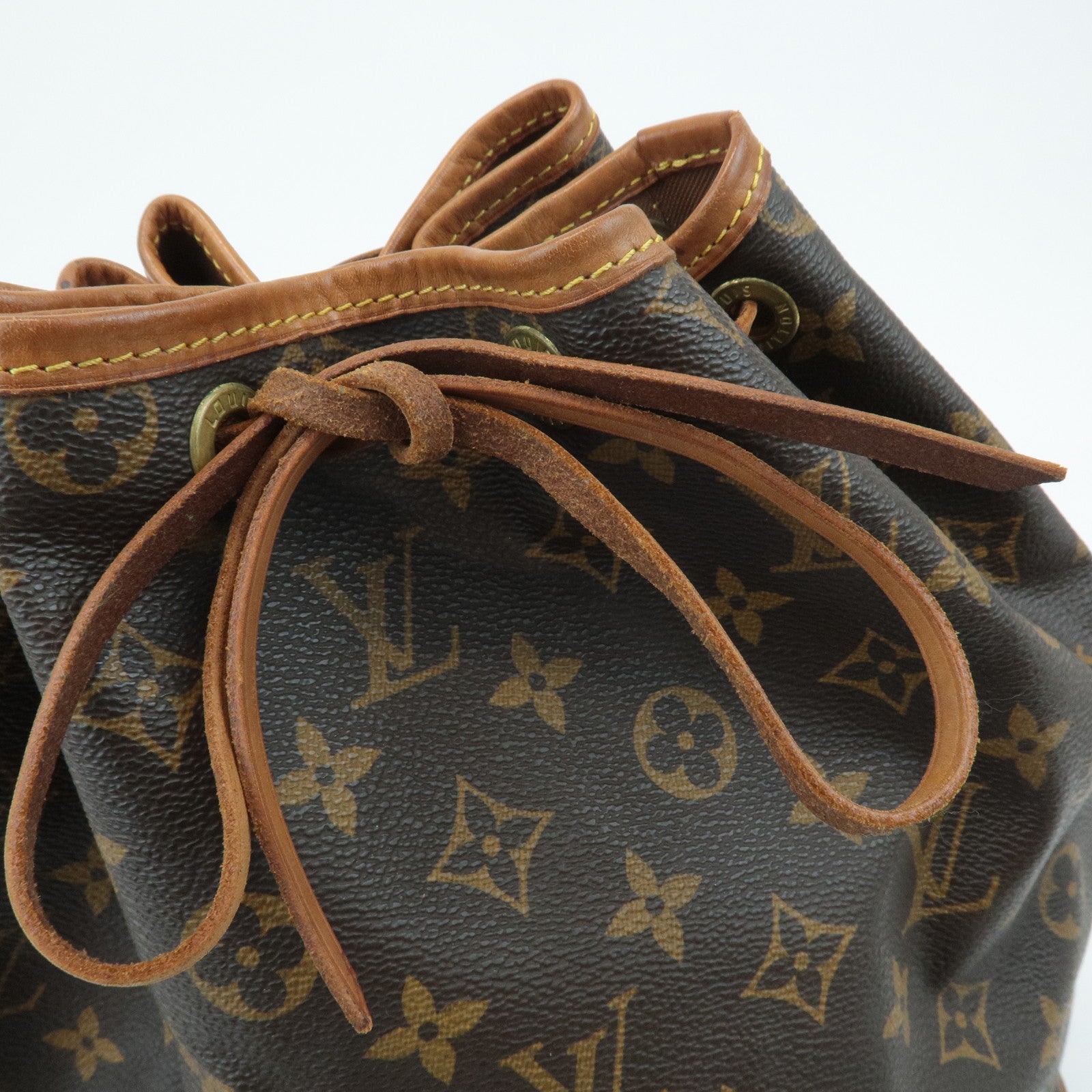 Louis Vuitton Monogram Noe Shoulder Bag Hand Bag Brown M42224