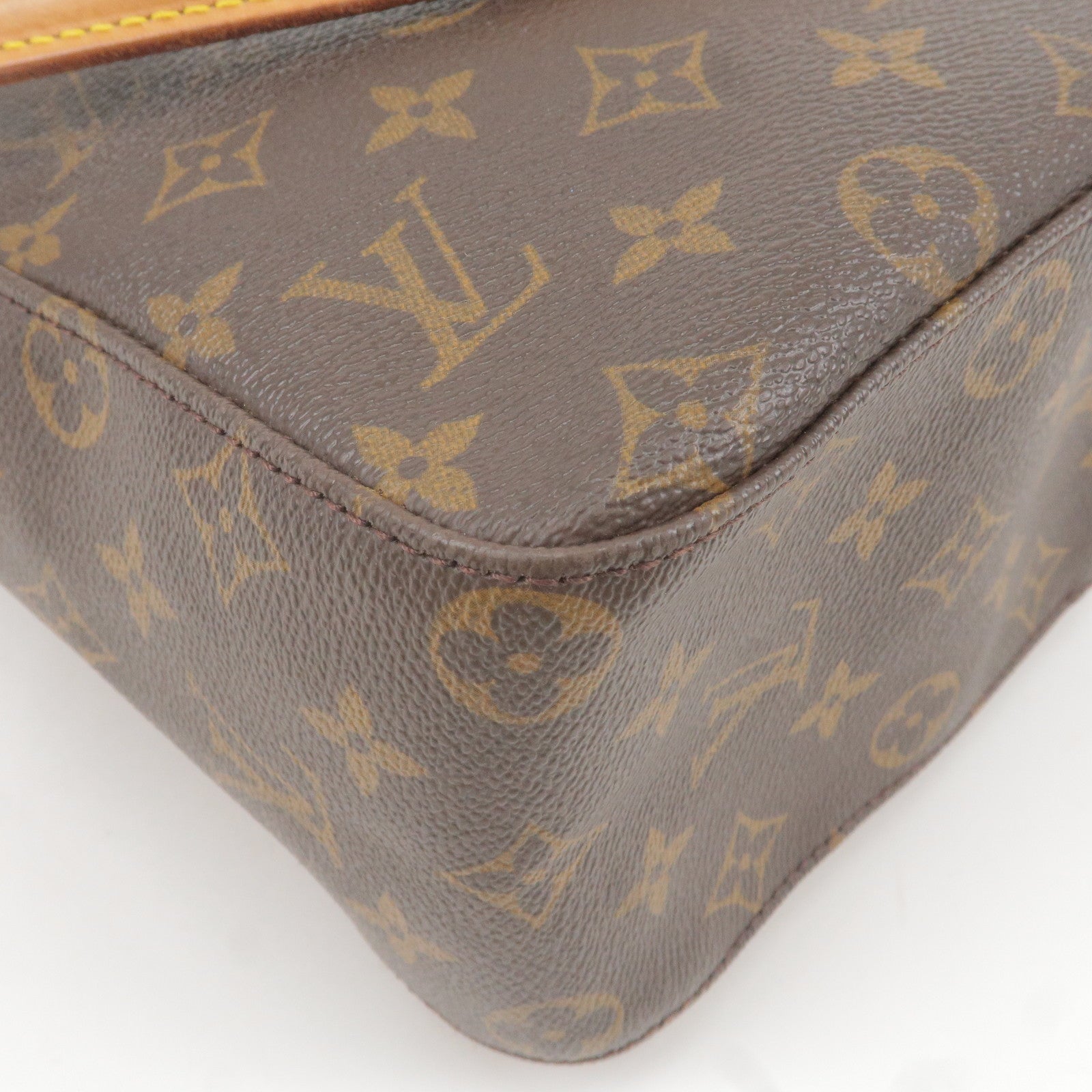 Louis Vuitton Monogram Looping GM Shoulder Bag M51145