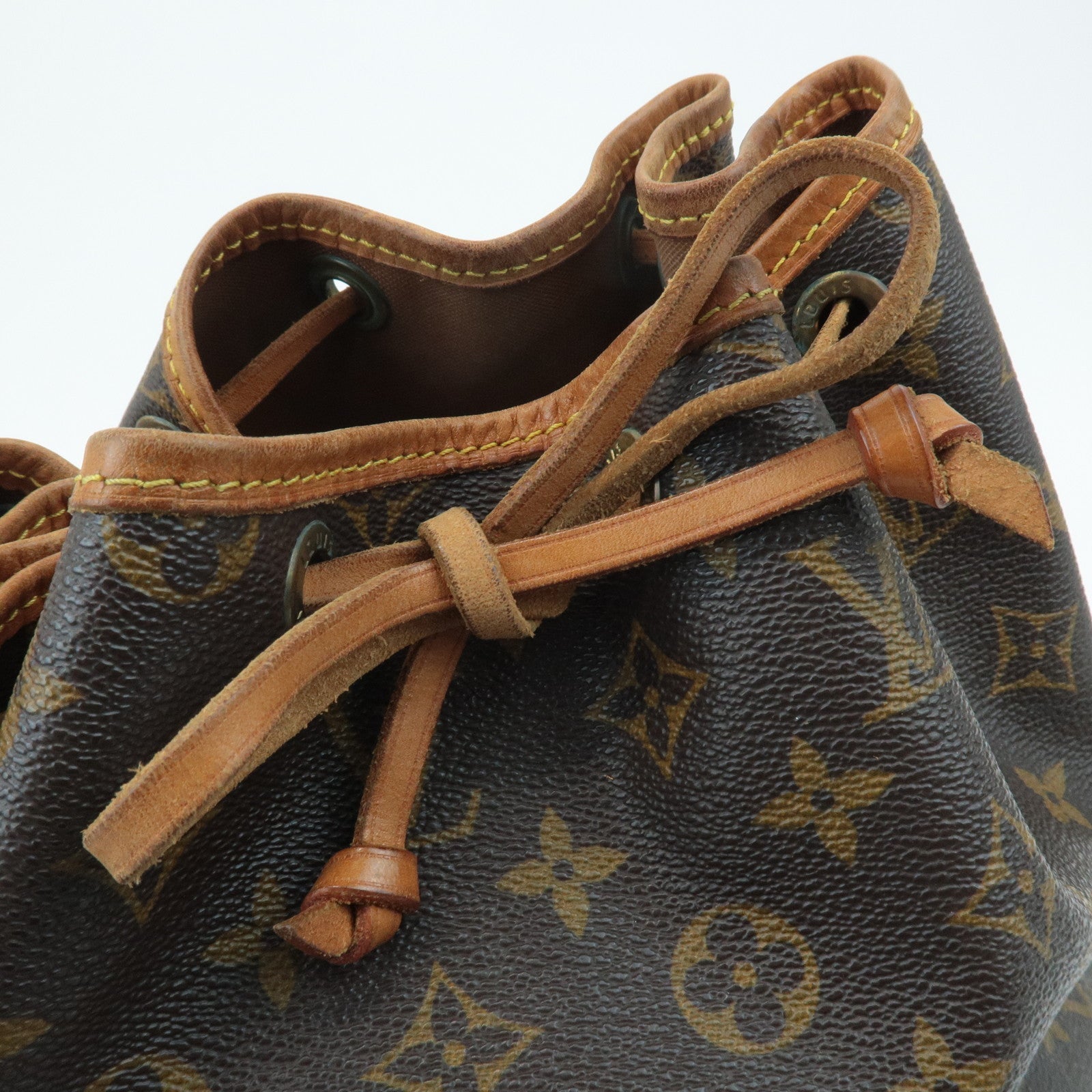 Louis Vuitton Monogram Noe Shoulder Bag Hand Bag Brown M42224