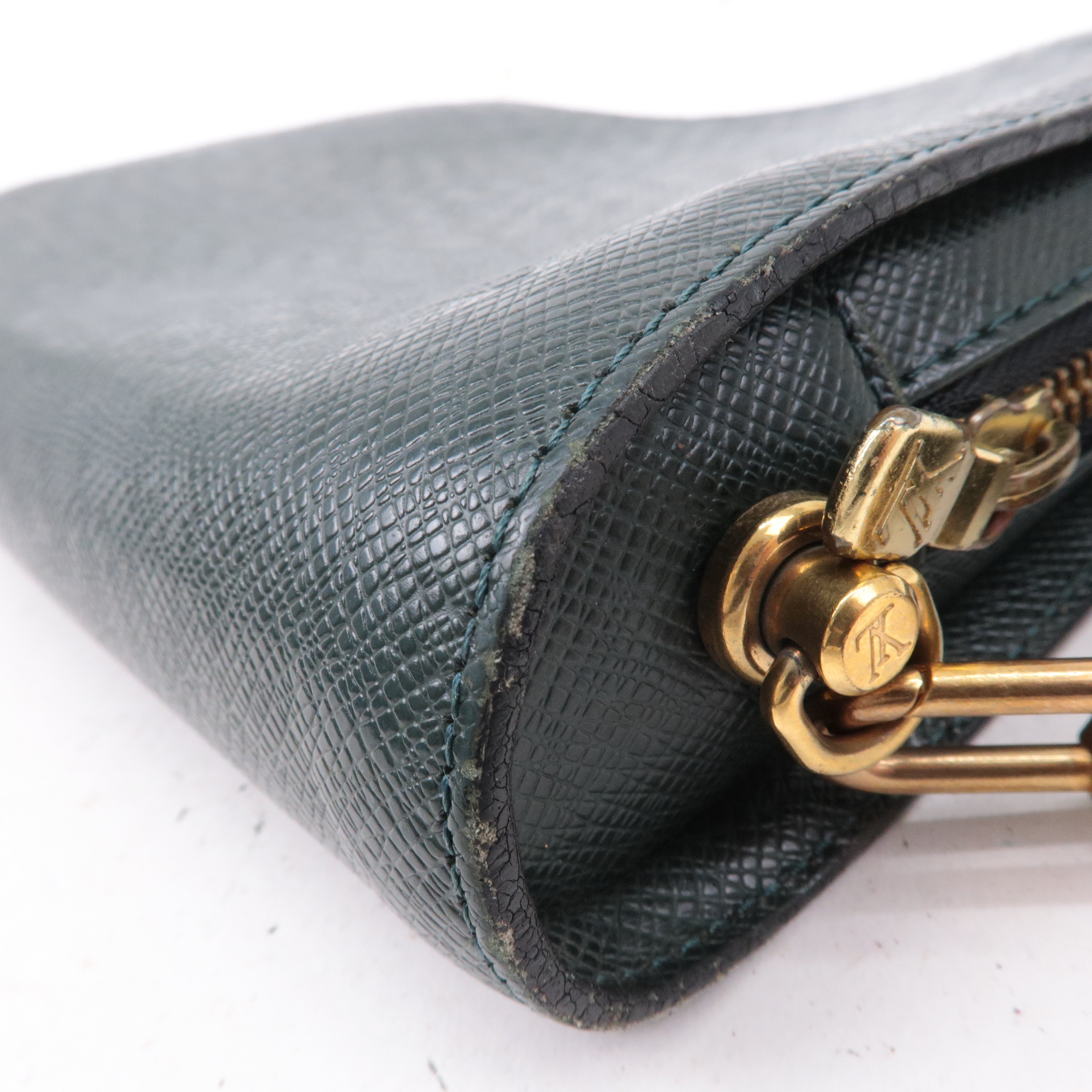 Louis Vuitton Set of 3 Taiga Baikal Clutch Bag Pouch Epicea M30184