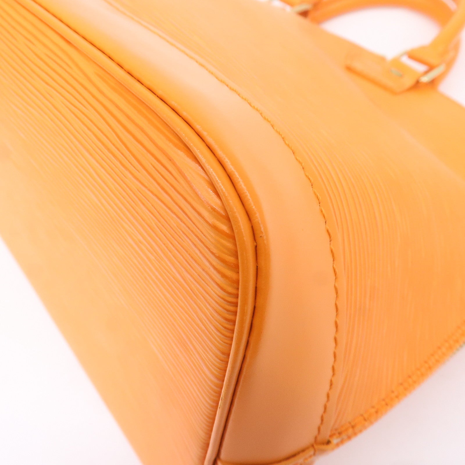 Louis Vuitton Epi Alma Hand Bag Mandarin Orange M5124H