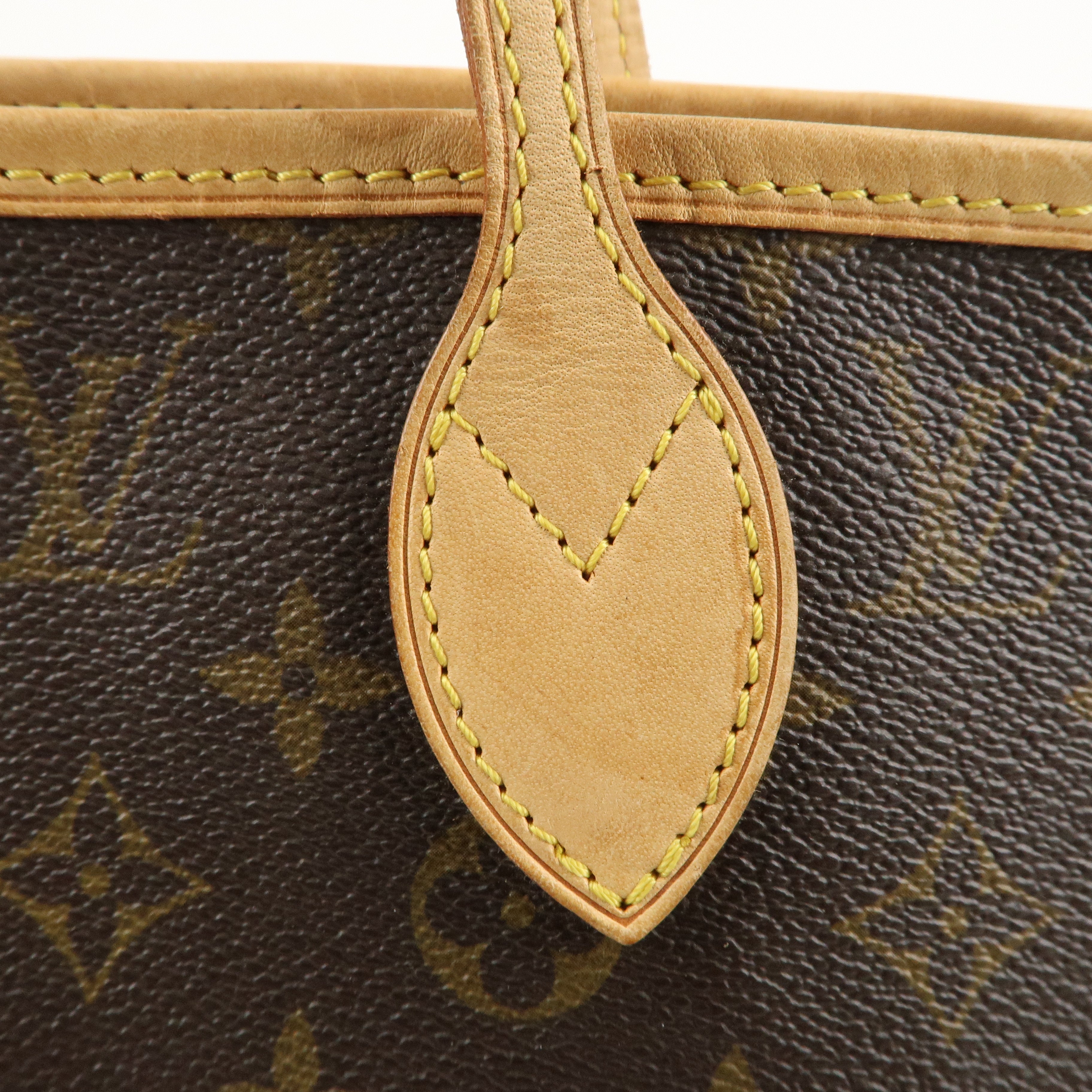 Louis Vuitton Monogram Neverfull MM Tote Bag Brown M40156