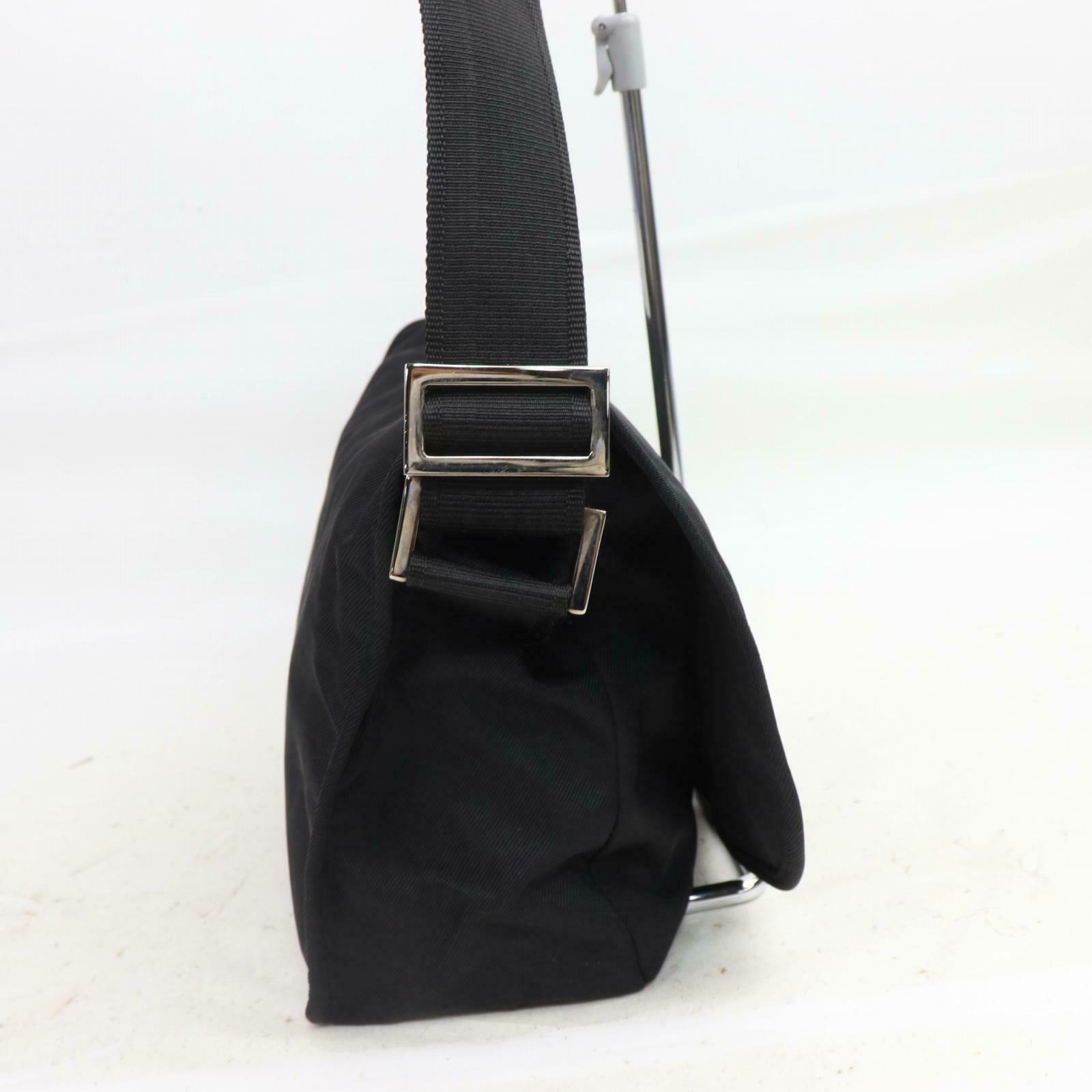 Indistinguishable  Fendi Shoulder Bag Black Nylon (SHC1-14939)