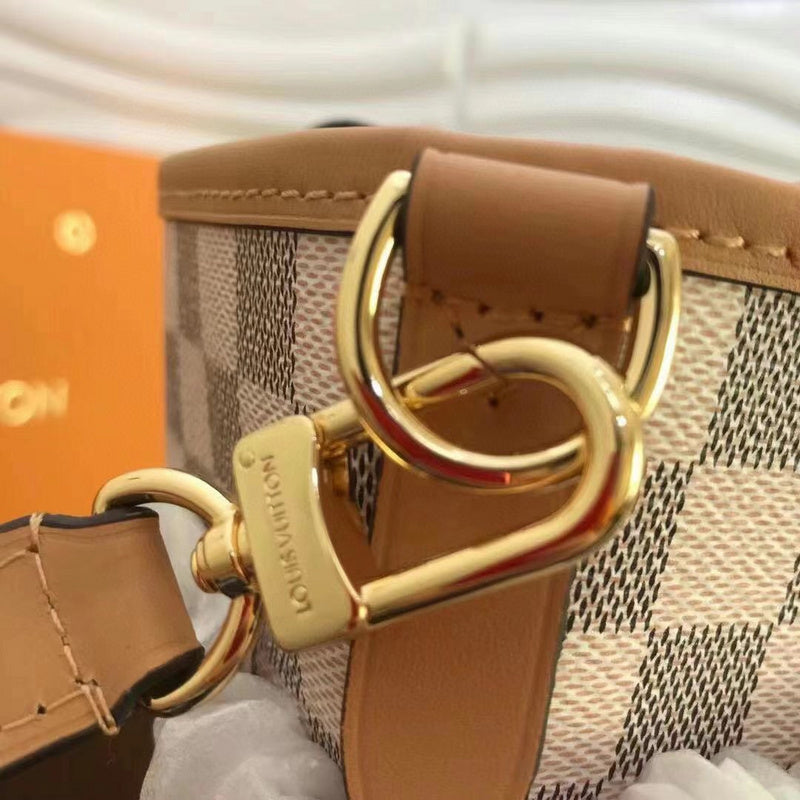 Louis Vuitton Luxury Bags 2446