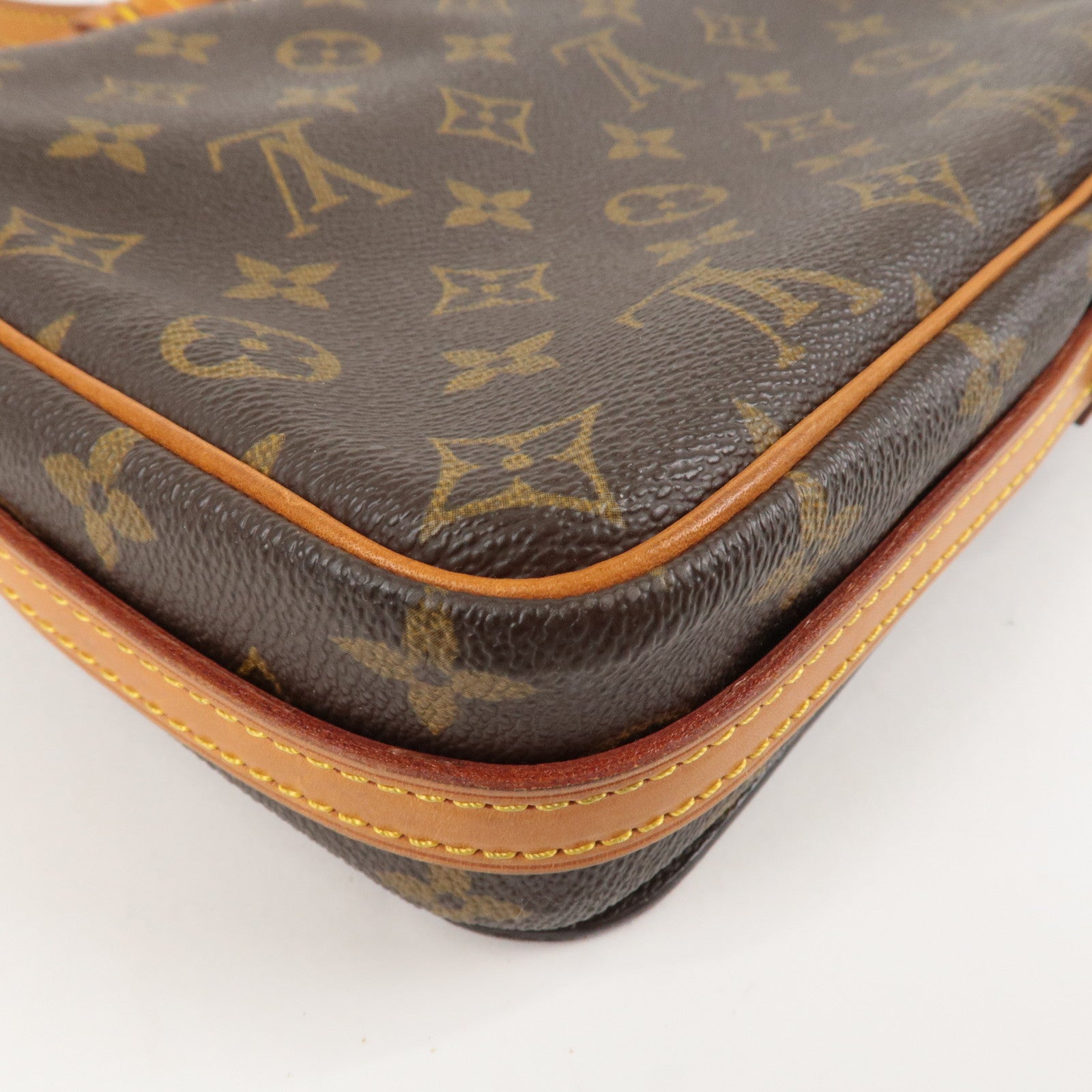Louis Vuitton Monogram Saint Germain 28 Shoulder Bag M51207