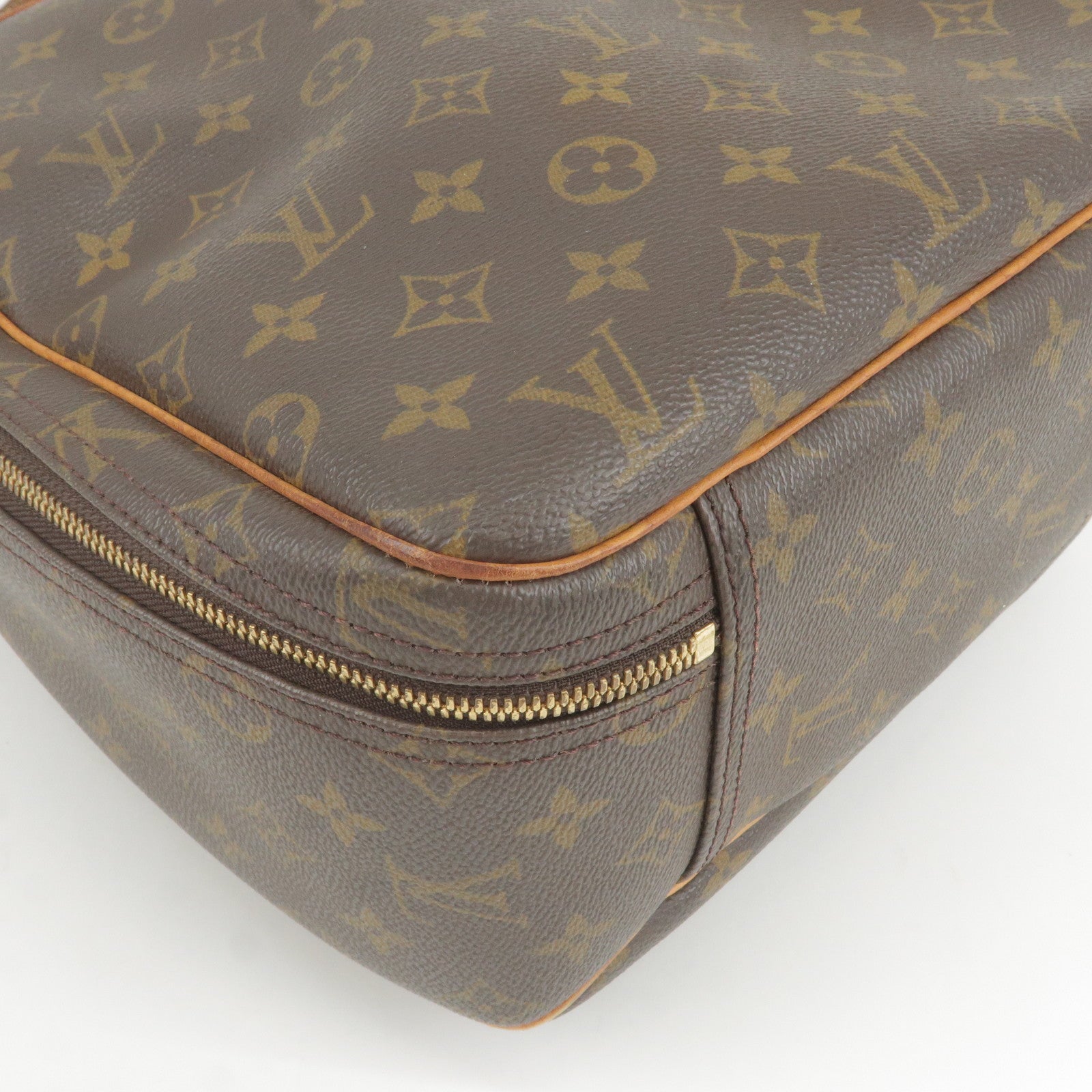 Louis Vuitton Monogram Excursion Shoes Case Hand Bag M41450