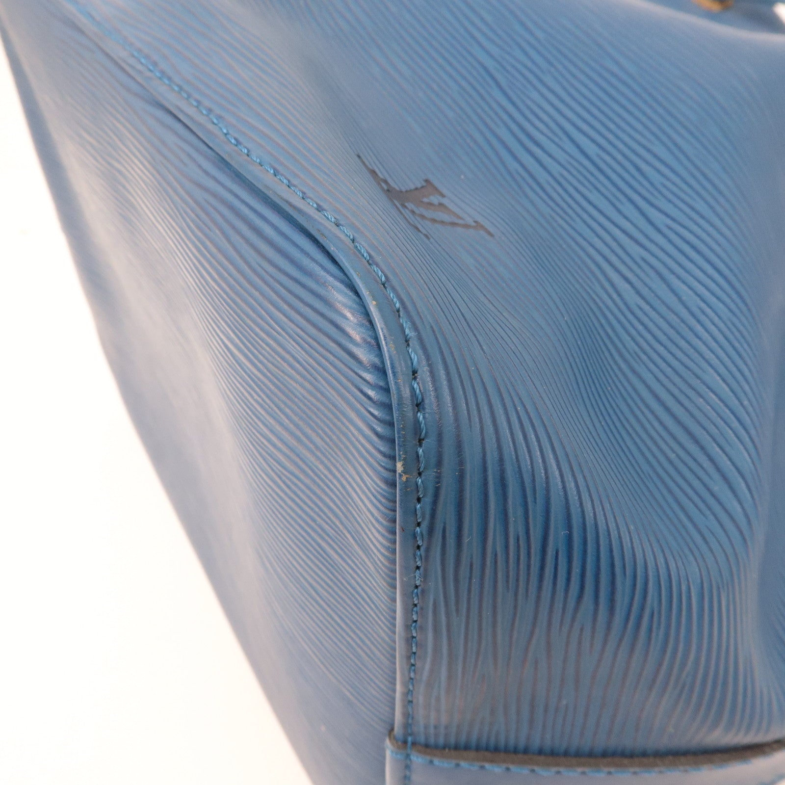 Louis Vuitton Epi Petit Noe Shoulder Bag Toledo Blue M44105