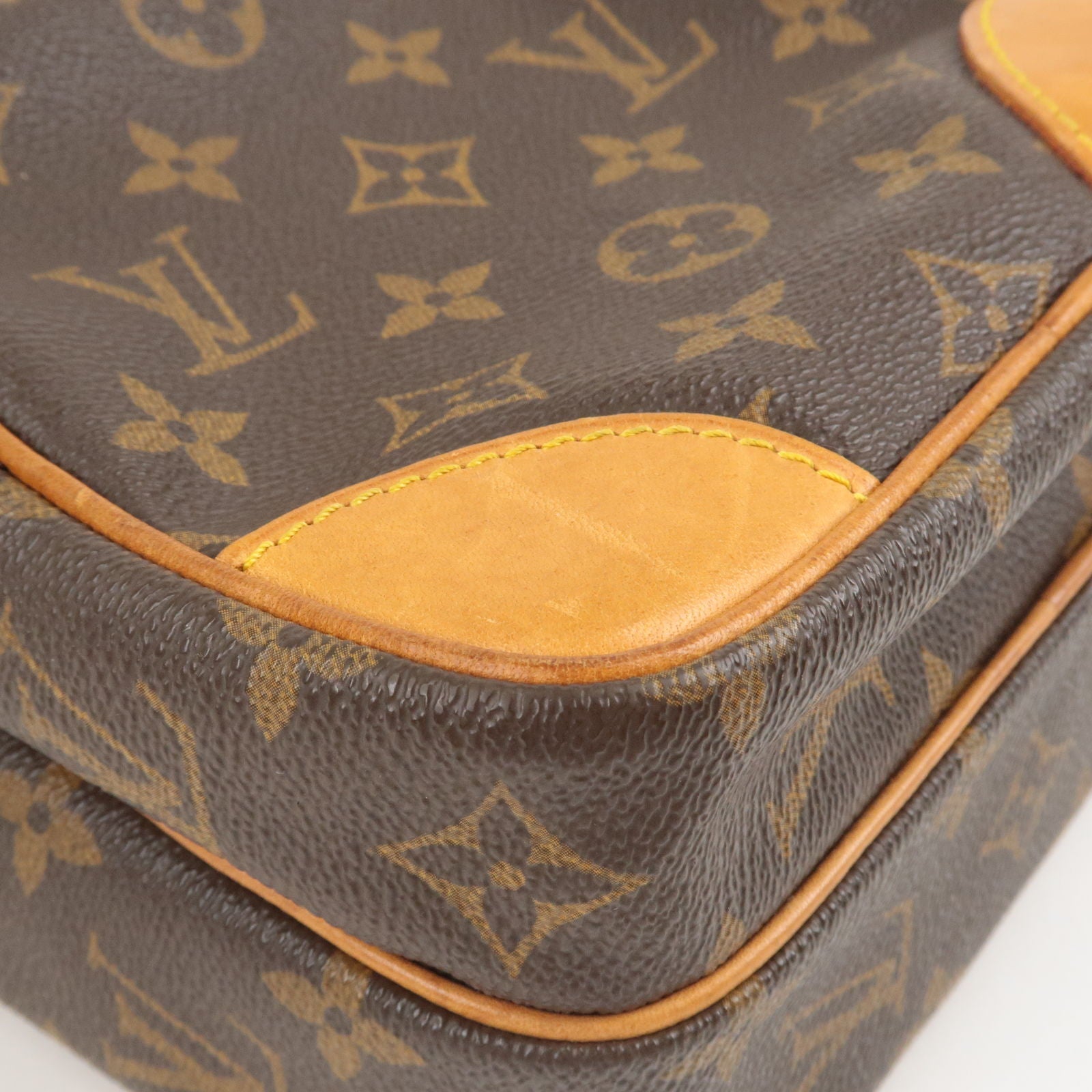 Louis Vuitton Monogram Amazone Shoulder Bag Brown M45236