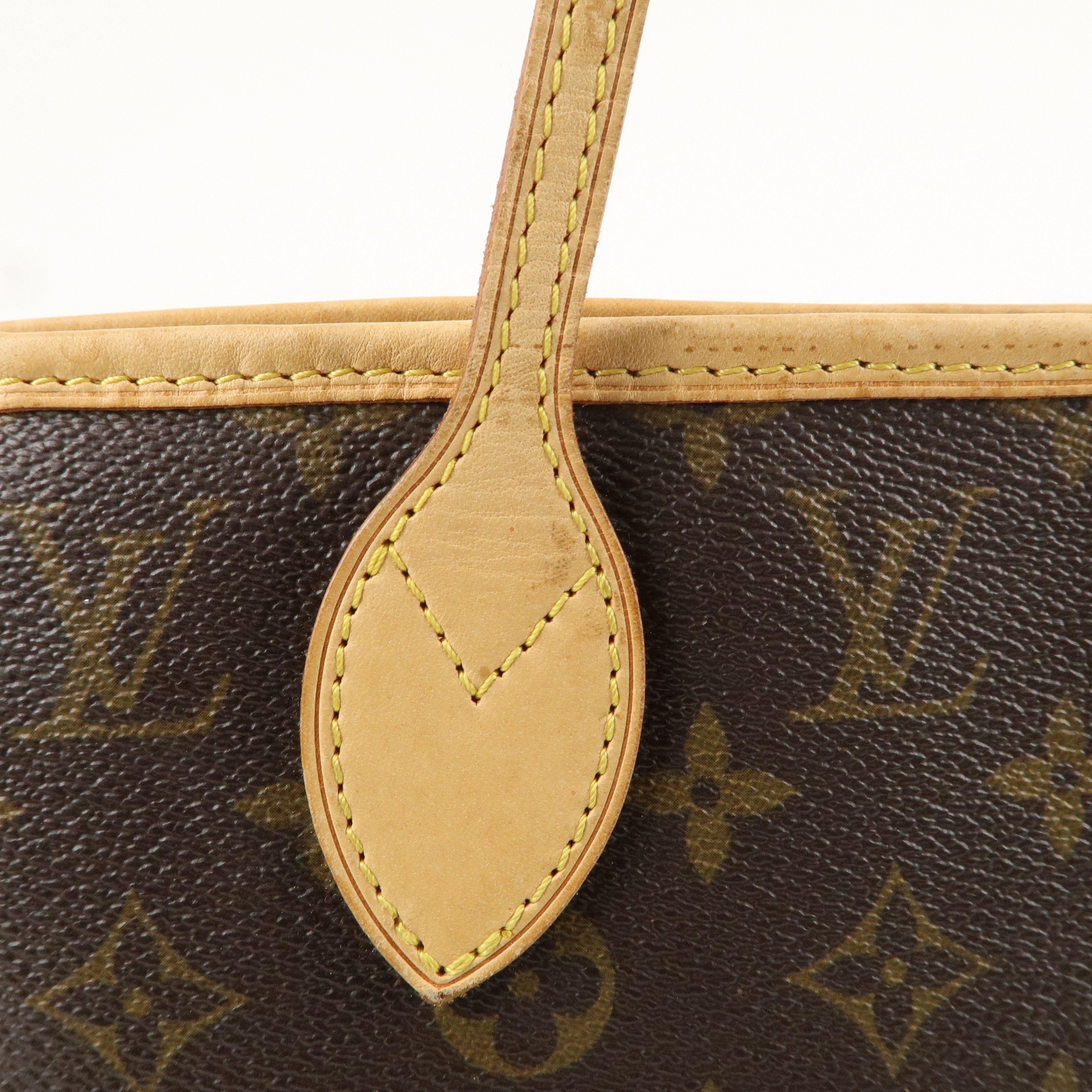 Louis Vuitton Monogram Neverfull MM Tote Bag Brown M40156