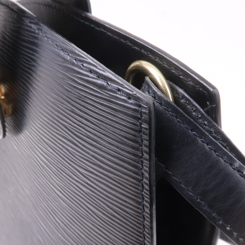 Louis Vuitton Epi Cluny Shoulder Bag Black Noir M52252