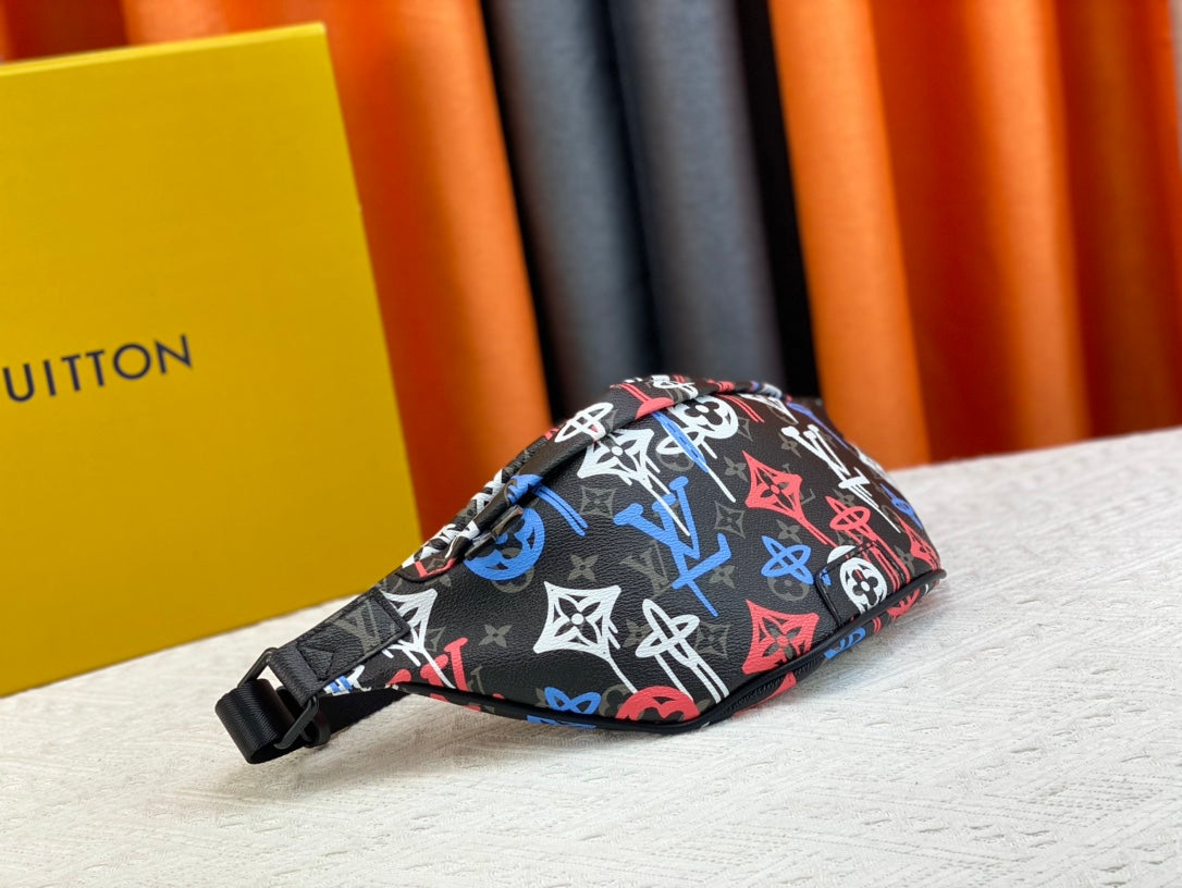 Luxury Bags Louis Vuitton  833