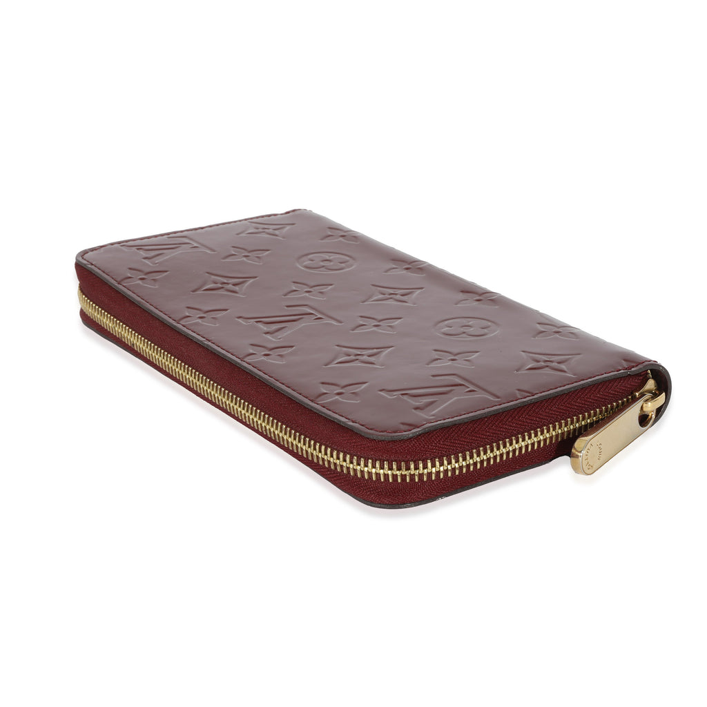 Louis Vuitton Rouge Fauviste Vernis Zippy Wallet