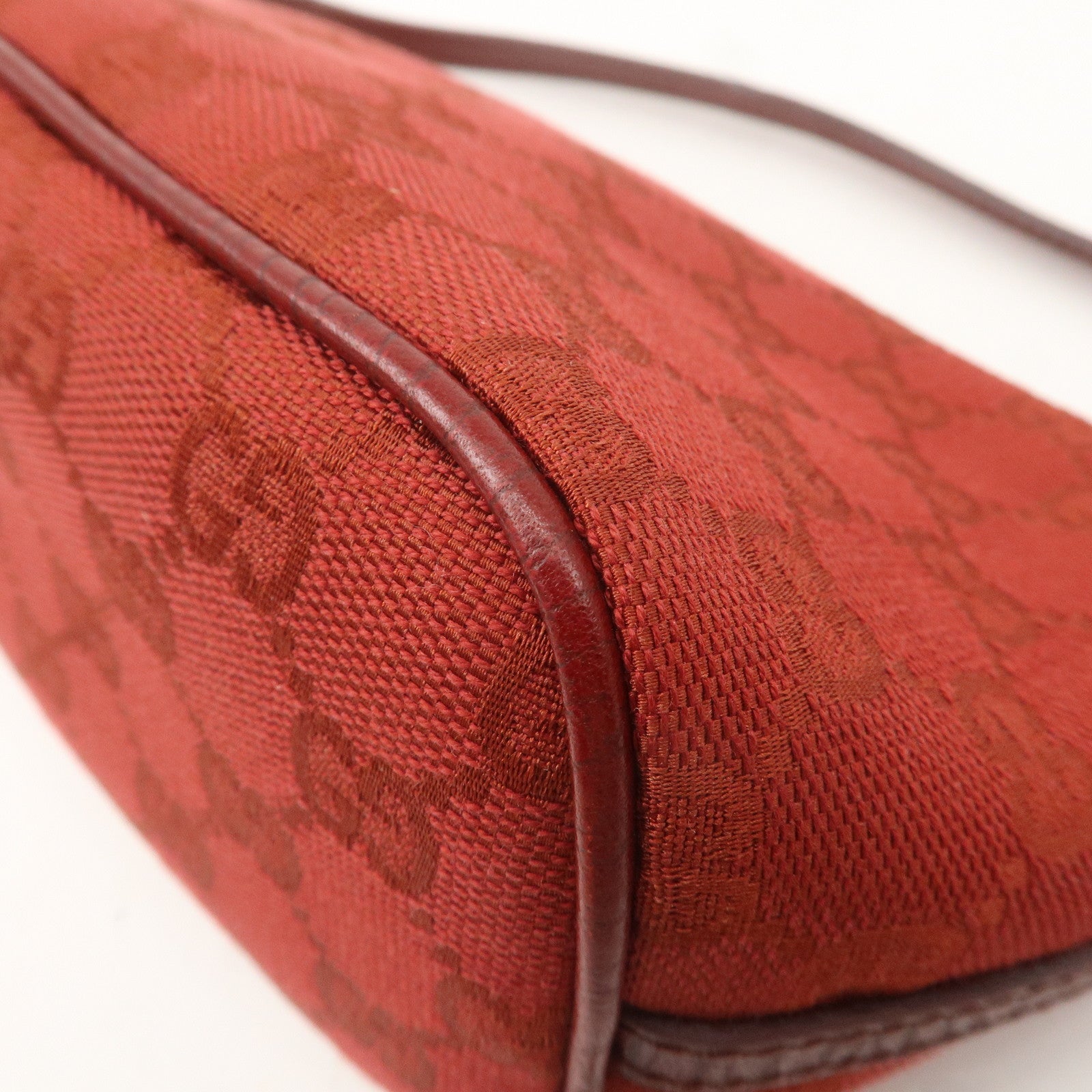 GUCCI Boat Bag GG Canvas Leather Hand Bag Pouch Red 07198