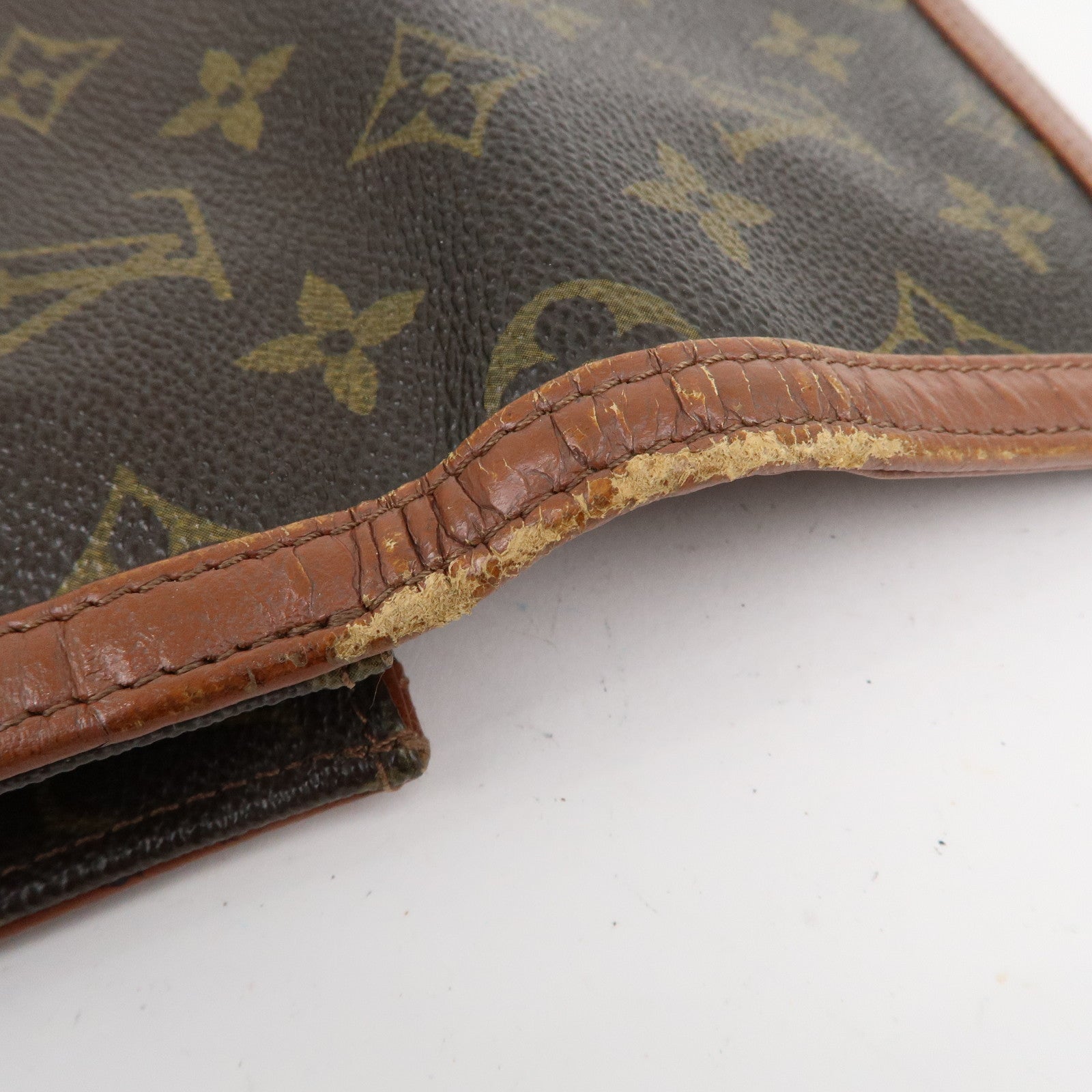Louis Vuitton Monogram Pochette Damme PM Clutch Bag M51812