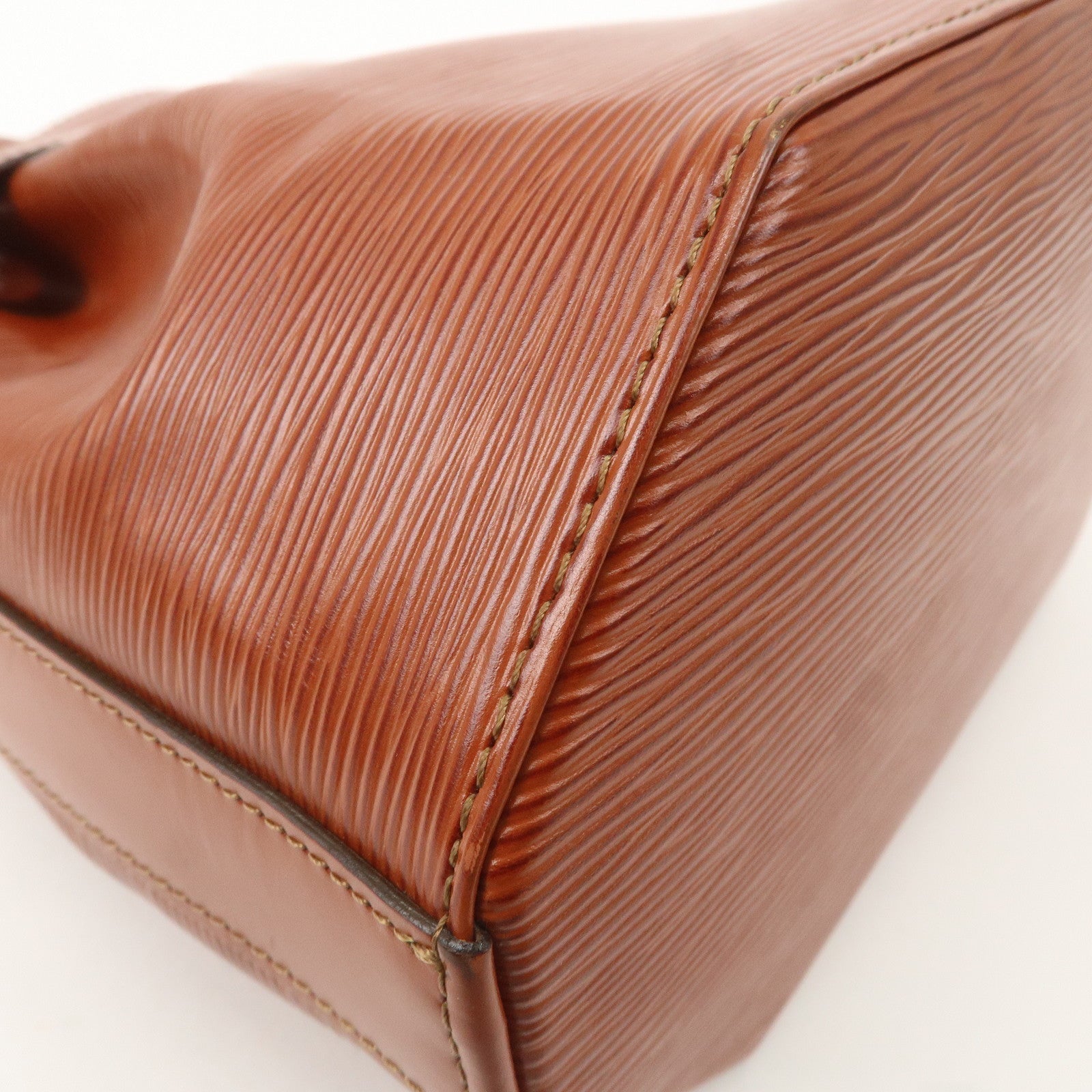 Louis Vuitton Epi Sac D'epaule PM Bucket Bag Kenya Brown M80203