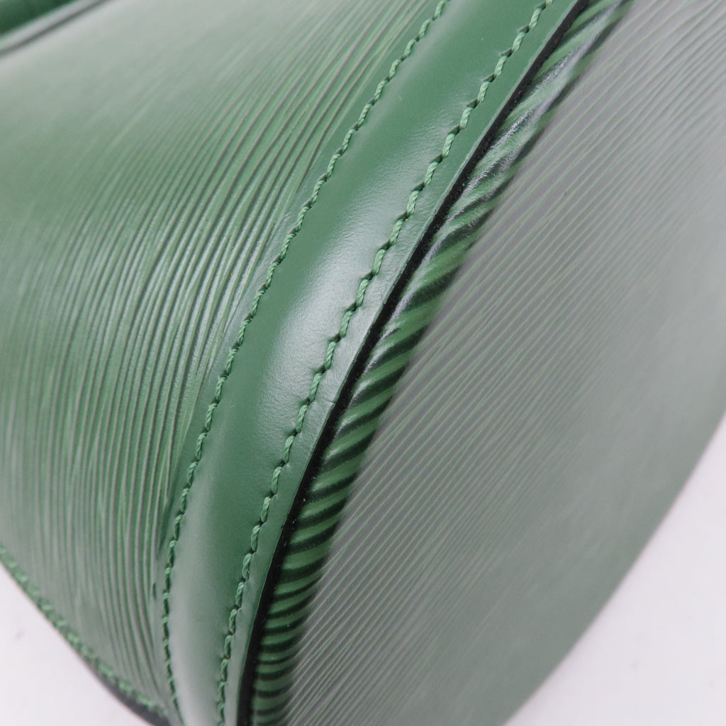 Louis Vuitton Epi Cluny Shoulder Bag Borneo Green M52254