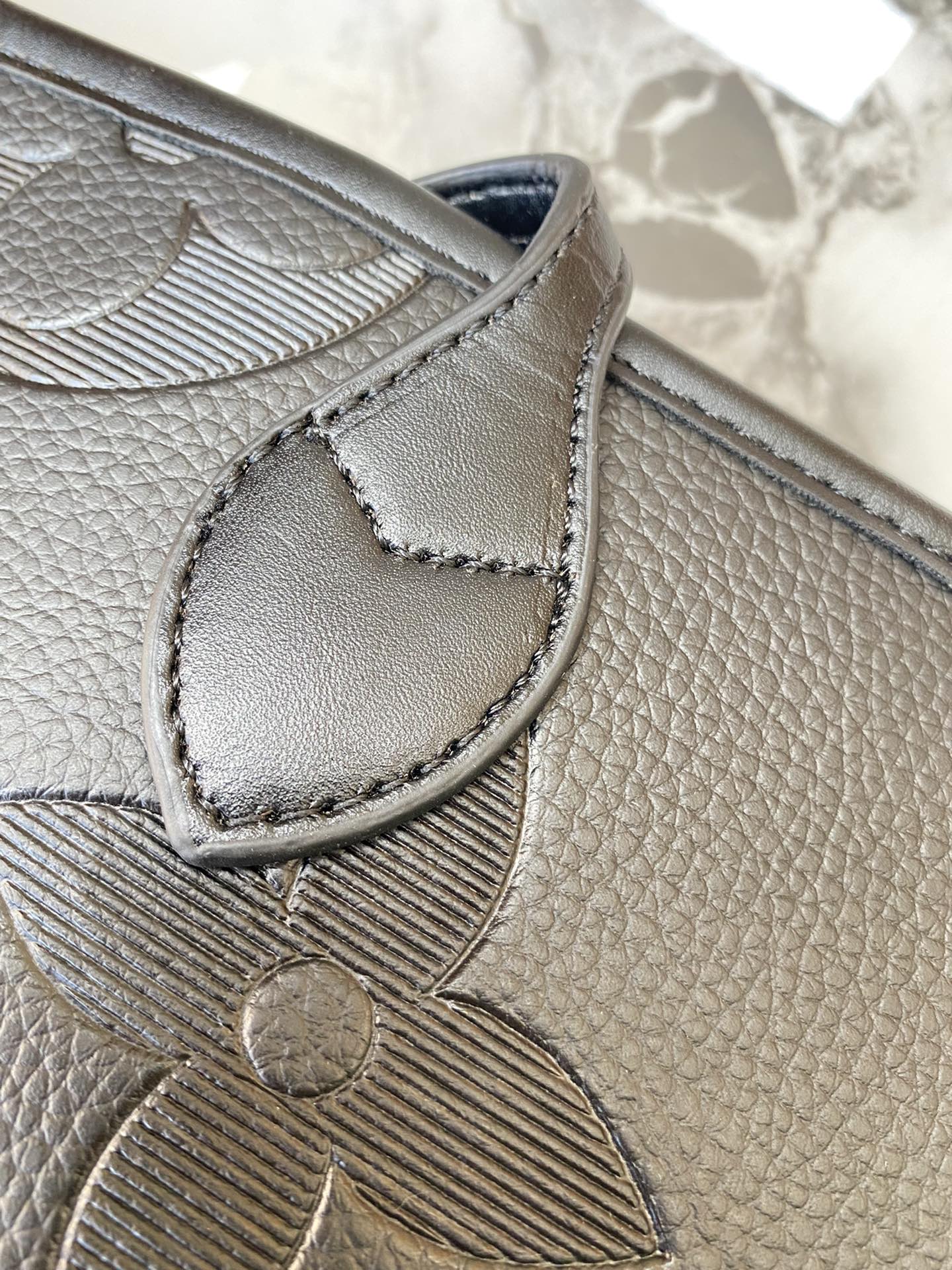 Luxury Bags Louis Vuitton  789