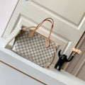 Louis Vuitton Luxury Bags 2460