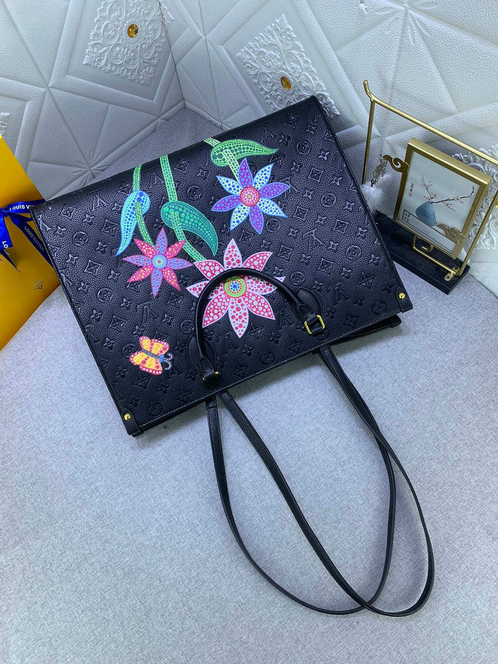 Luxury Bags Louis Vuitton  769
