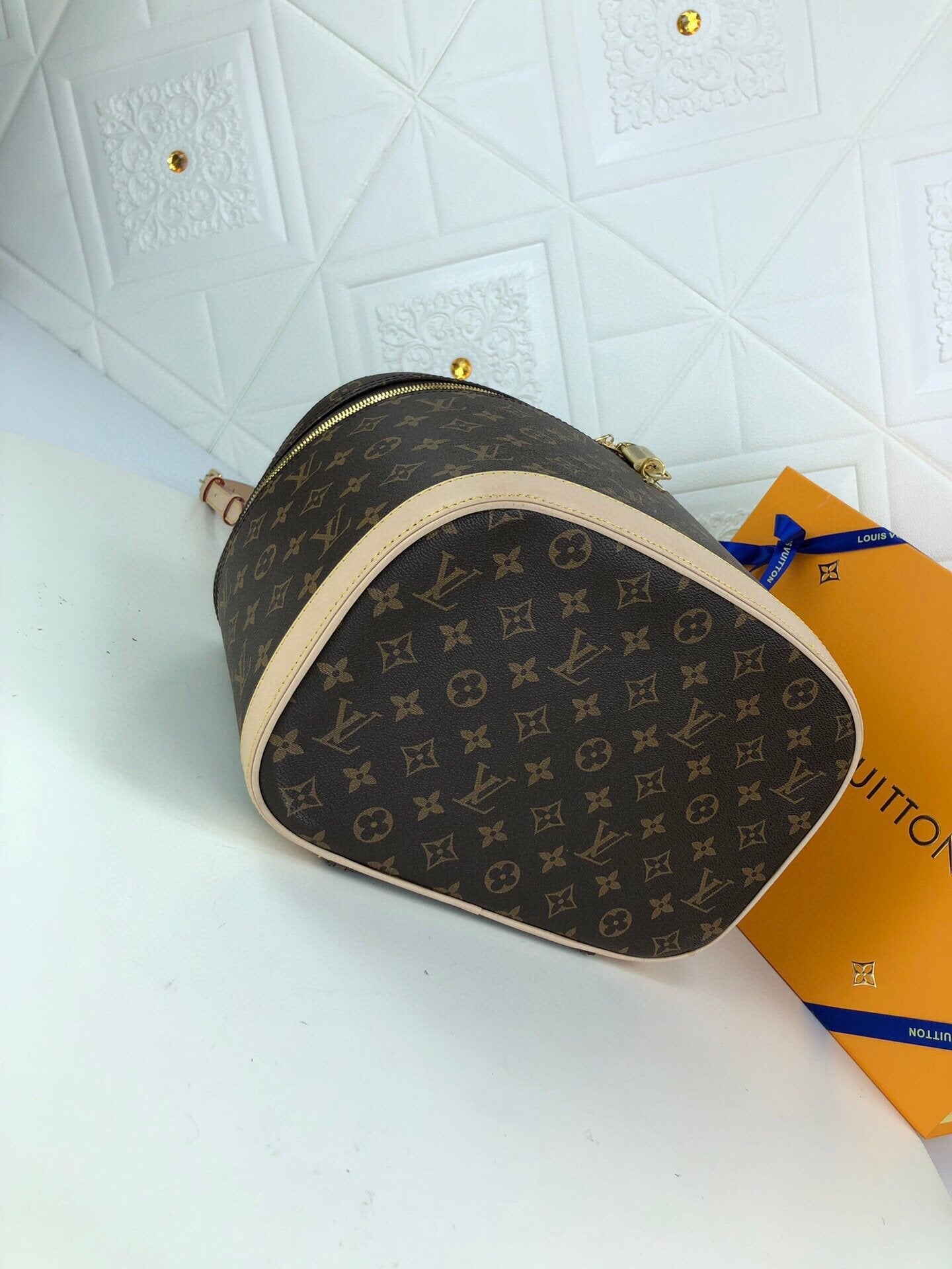 Designer Handbags louis vuitton 024