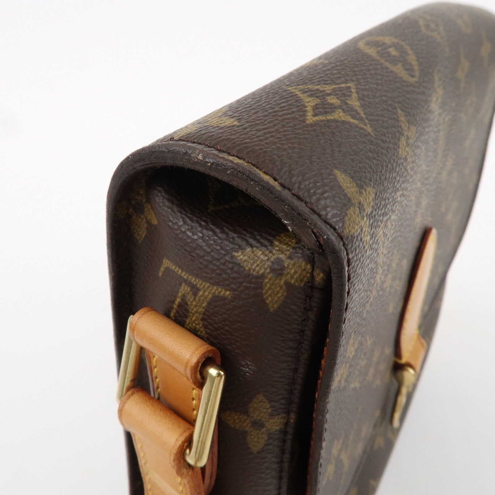 Louis Vuitton Monogram Saint Cloud GM Shoulder Bag Brown M51242