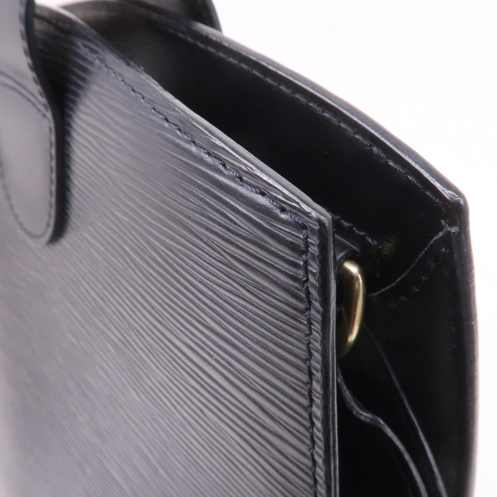 Louis Vuitton Epi Cluny Shoulder Bag Black Noir M52252