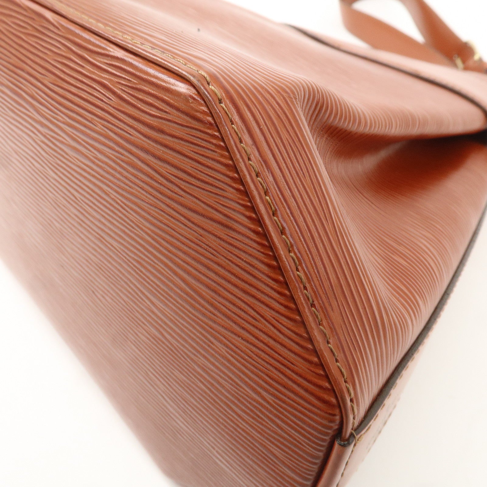 Louis Vuitton Epi Sac D'epaule PM Bucket Bag Kenya Brown M80203