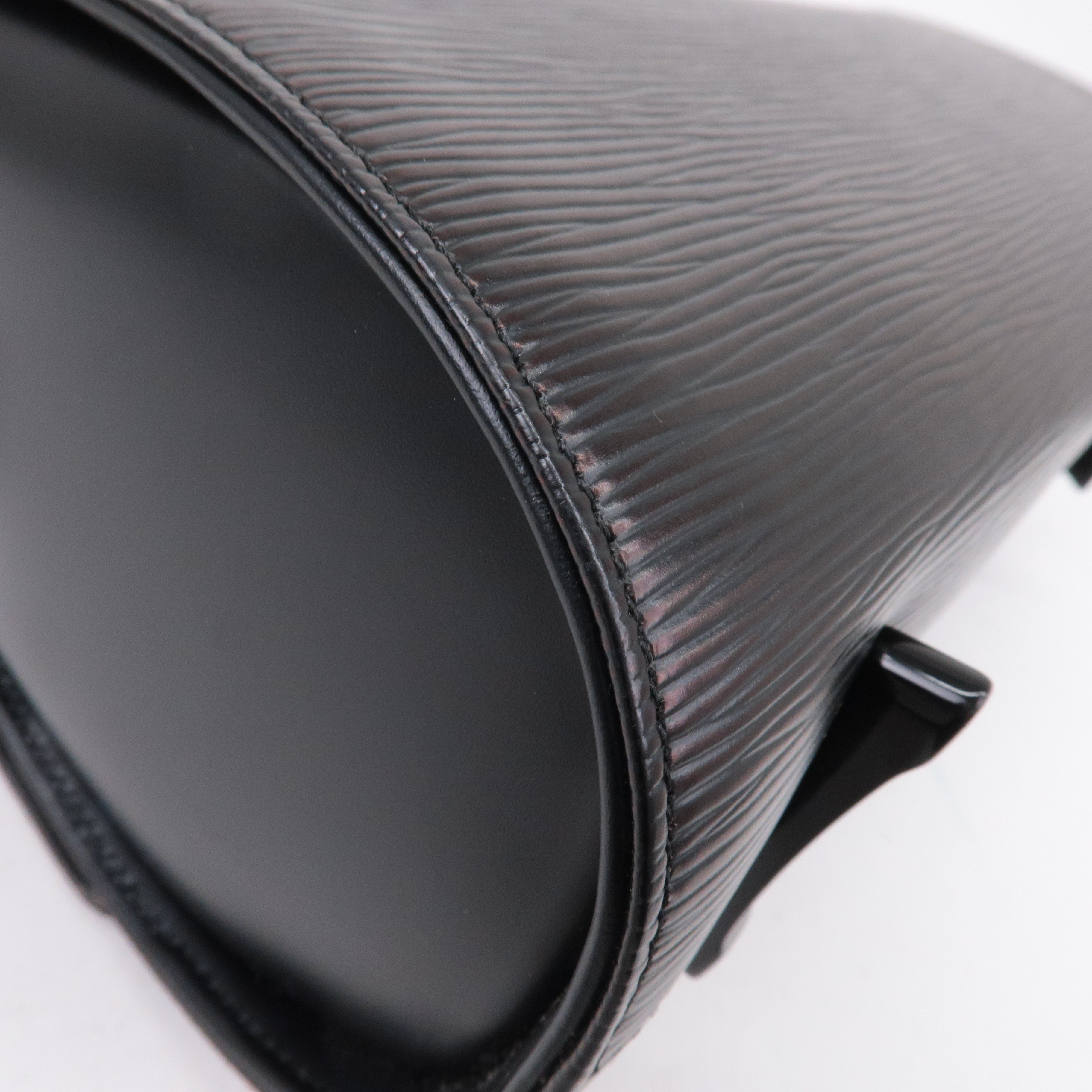 Louis Vuitton Epi Nocturne GM Shoulder Bag Noir Black M52172