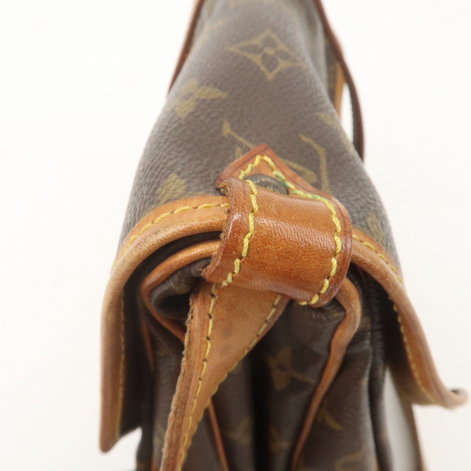 Louis Vuitton Monogram Saumur 30 Shoulder Bag Brown M42256