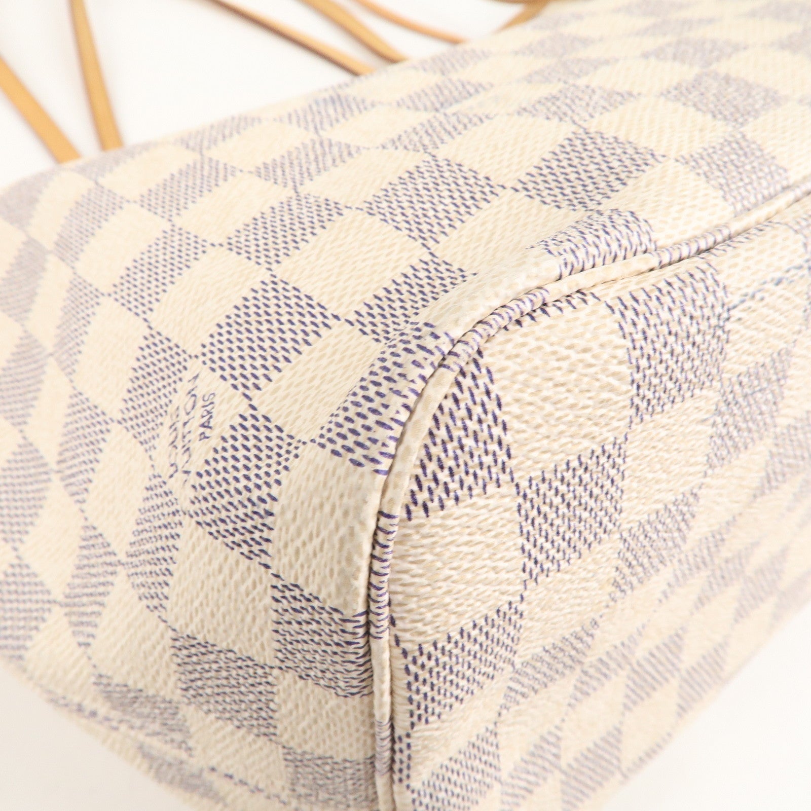 Louis Vuitton Damier Azur Neverfull MM Tote Bag N51107
