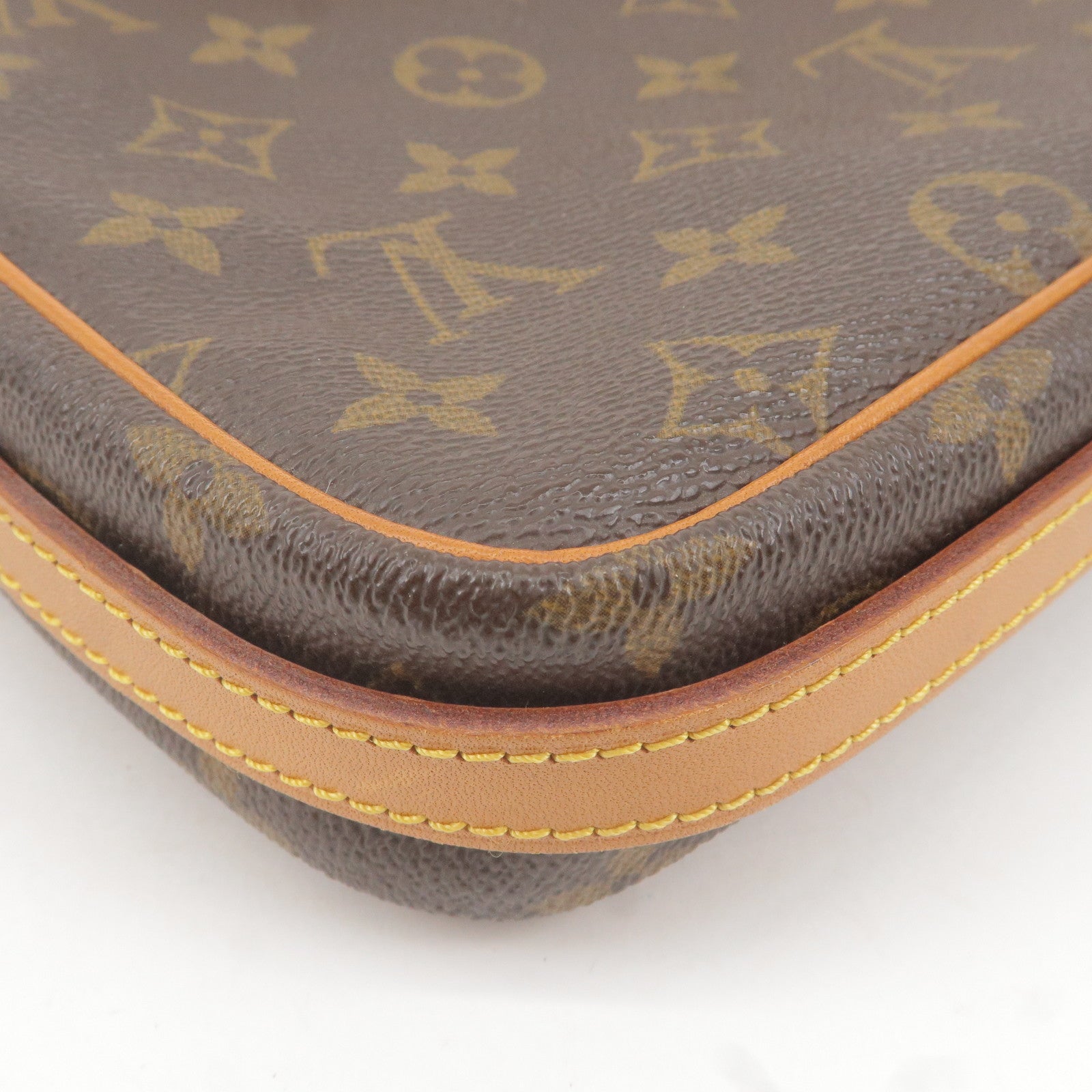 Louis Vuitton Monogram Saint Germain 24 Shoulder Bag M51210